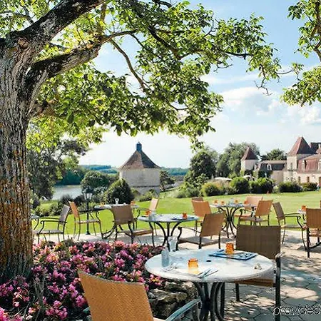 Relais Des Vigiers 4*