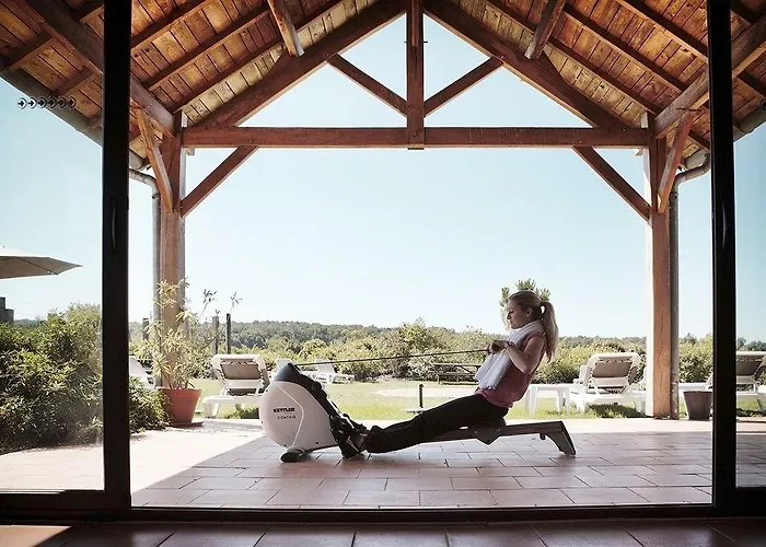 Relais Des Vigiers 4*