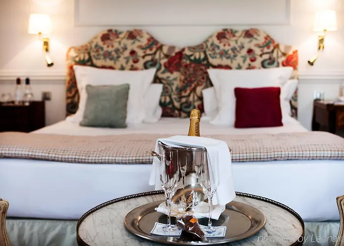 Hotel Relais Des Vigiers